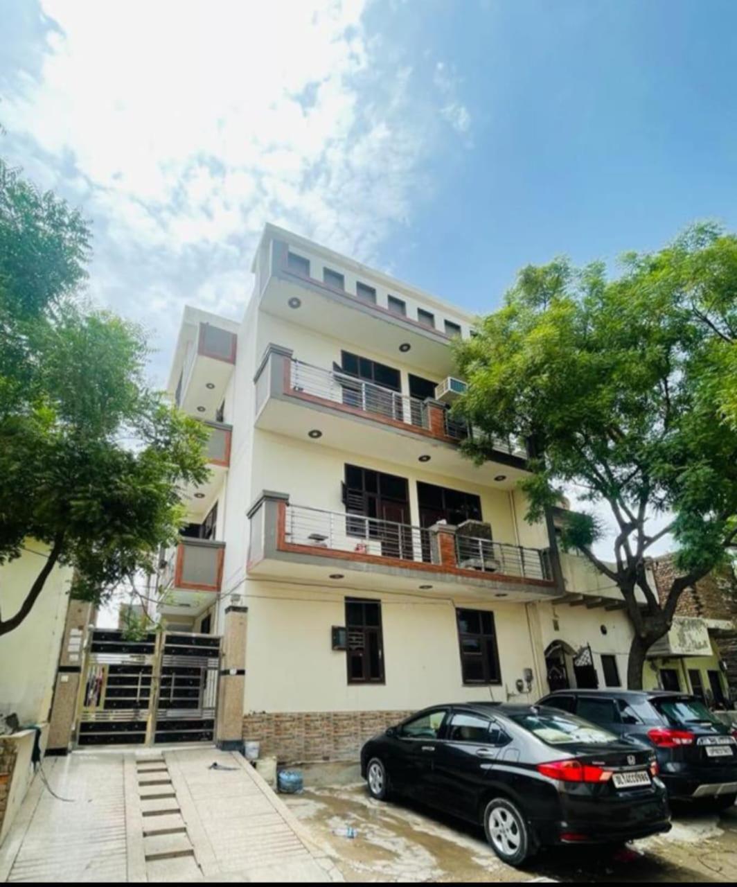 Shri Krishna Divine Dham Hotell Mathura Exteriör bild